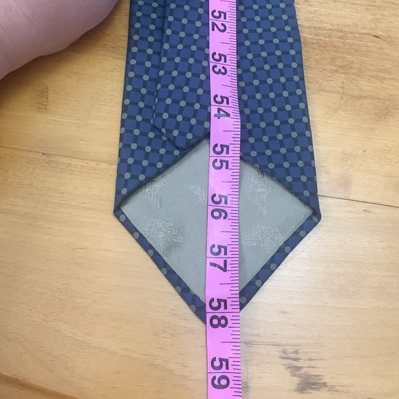 Dockers Khakis Vintage Silk tie EUC Navy with Tan pattern 58" x 4" - Picture 6 of 8